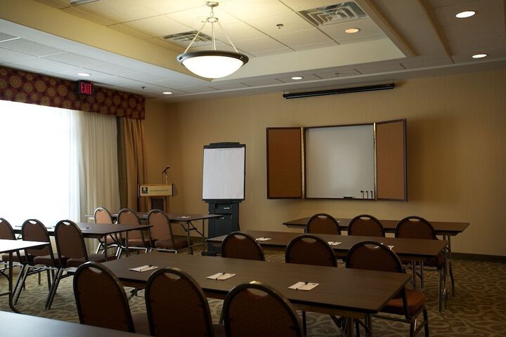 Comfort Inn & Suites Watertown - 1000 Islands