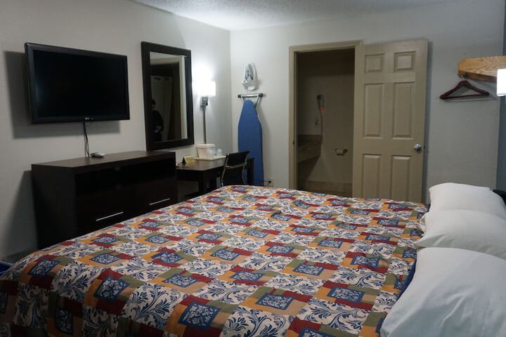 Lodge Inn