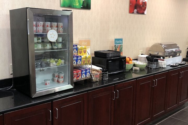 Quality Inn Mill Hall - Lamar