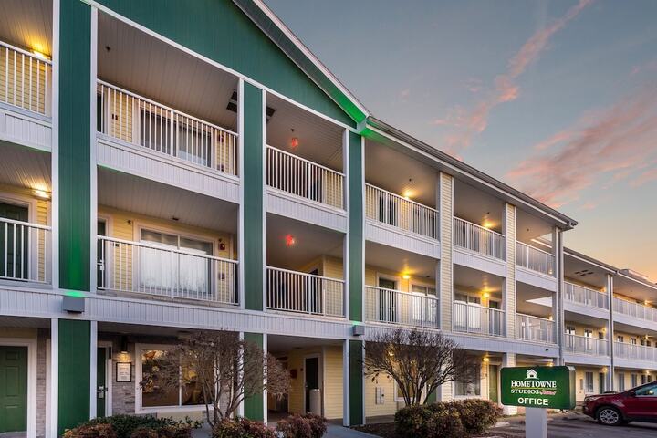 Hotel 6 of 25