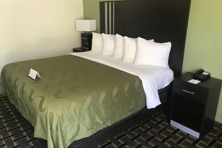 Room 34 of 54