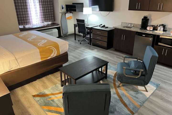 Room 14 of 34