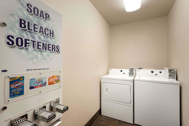 Room 6 of 20