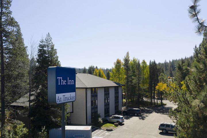 Hotel 6 of 41