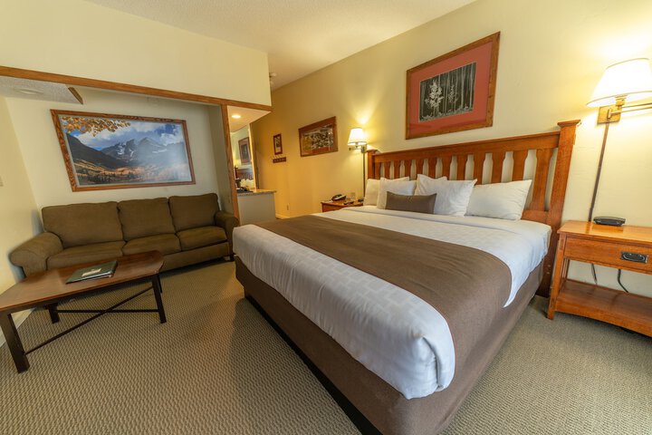 Room 35 of 40