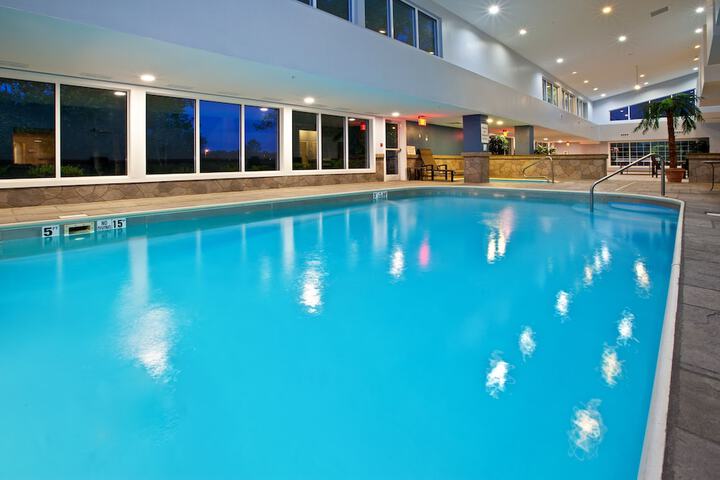 Pool 13 of 52