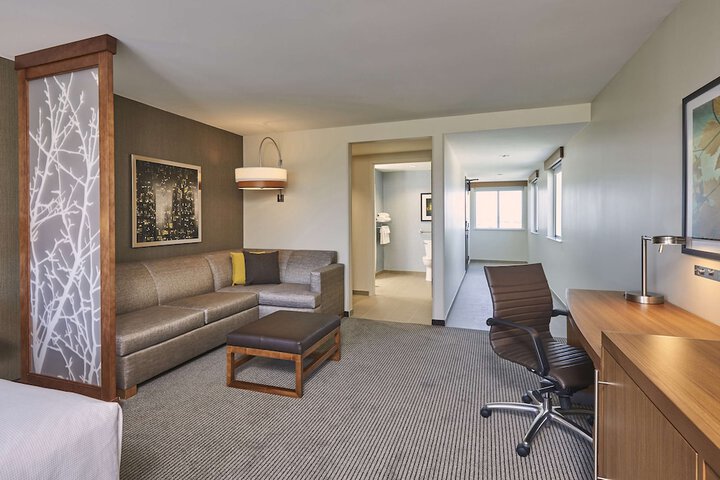 Room 31 of 40