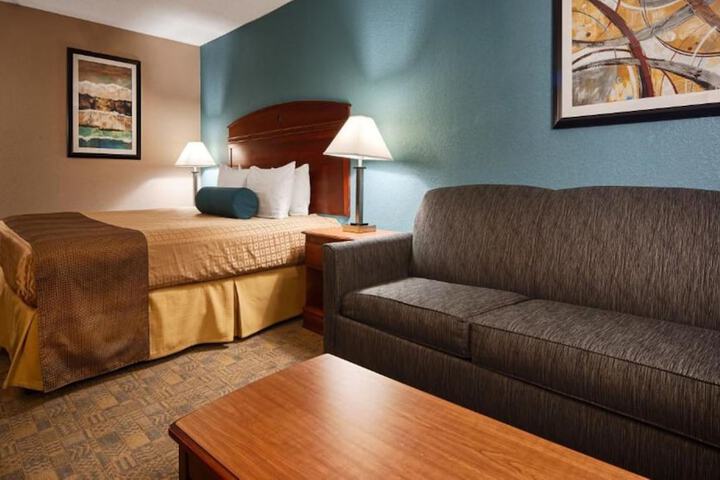 Room 15 of 31