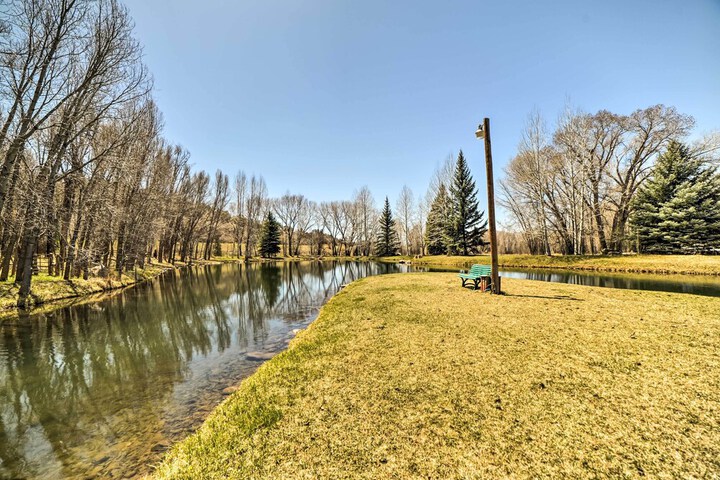 Spacious Mancos Home w / Furnished Deck & Yard!