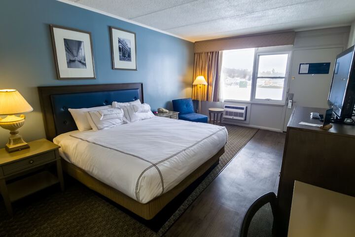 Fort William Henry Hotel and Conference Center