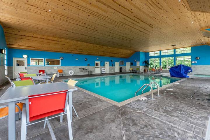 Pool 9 of 76