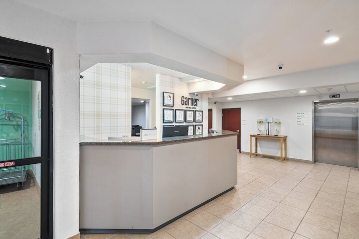 Garner Hotel Gonzales by IHG