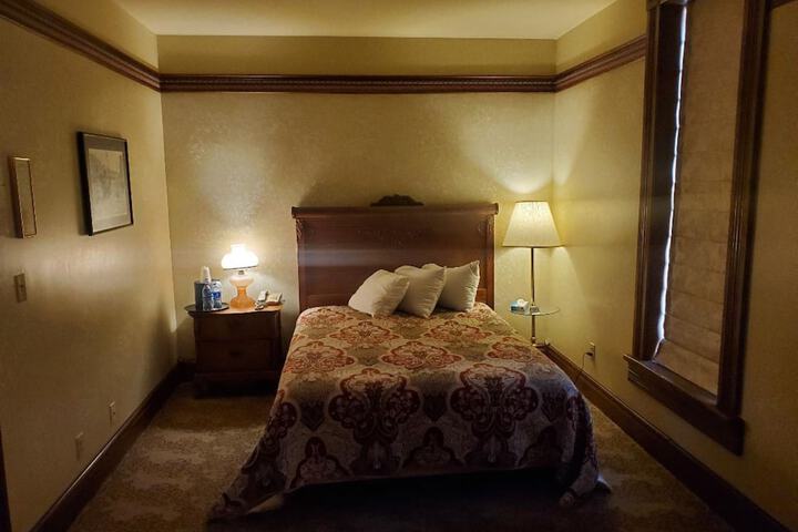 Room 36 of 56