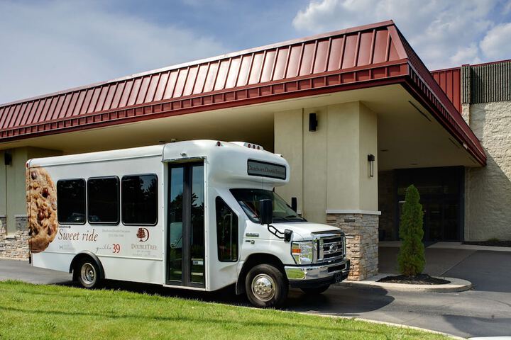 DoubleTree by Hilton Detroit - Dearborn