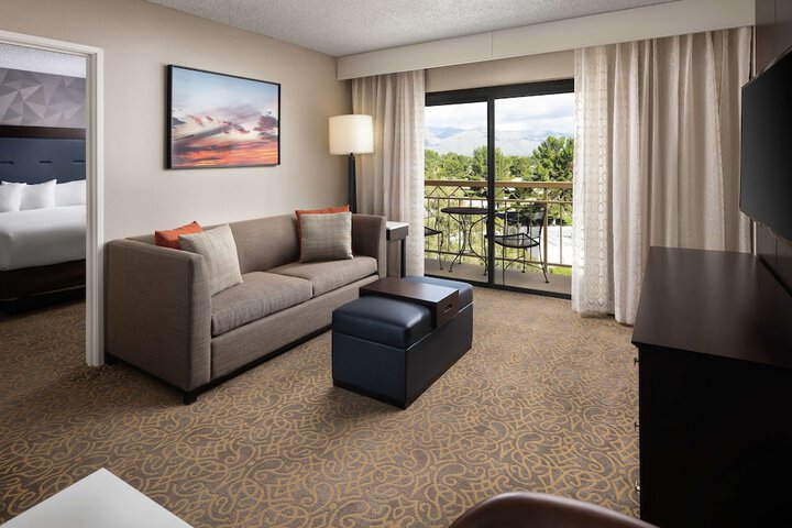 Embassy Suites by Hilton Tucson East