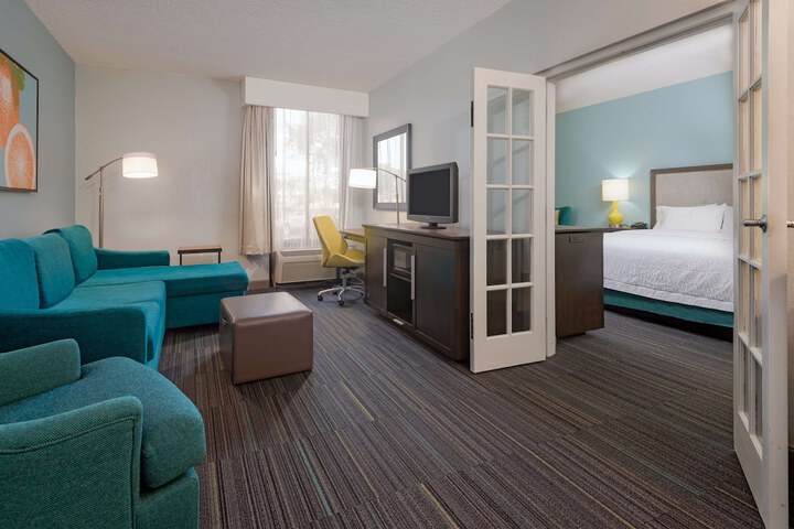 Room 9 of 31