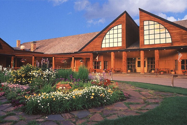 Hotel 5 of 55