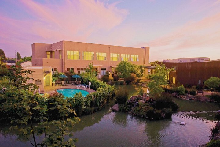 DoubleTree by Hilton Napa Valley - American Canyon