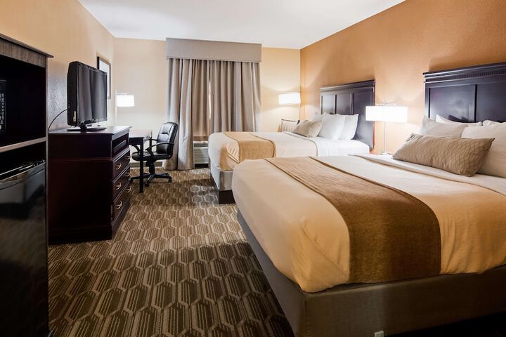 Room 20 of 32