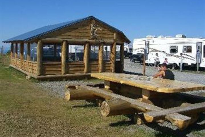 Beluga Lookout RV Park