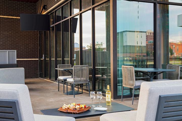 AC Hotel by Marriott Waco Downtown
