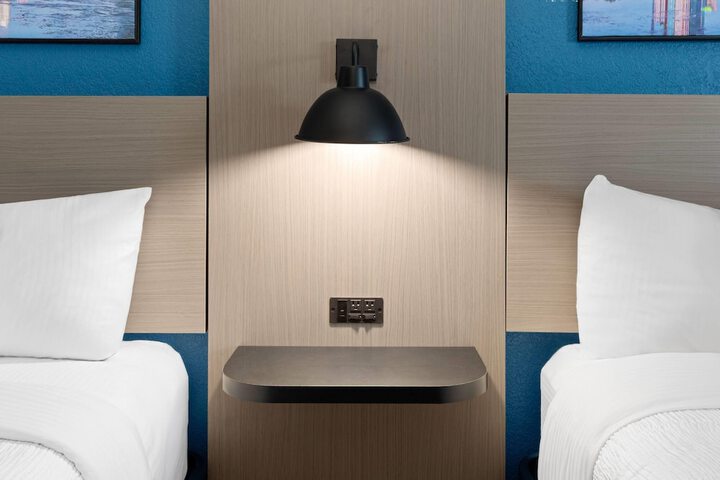 La Quinta Inn & Suites by Wyndham Kyle - Austin South