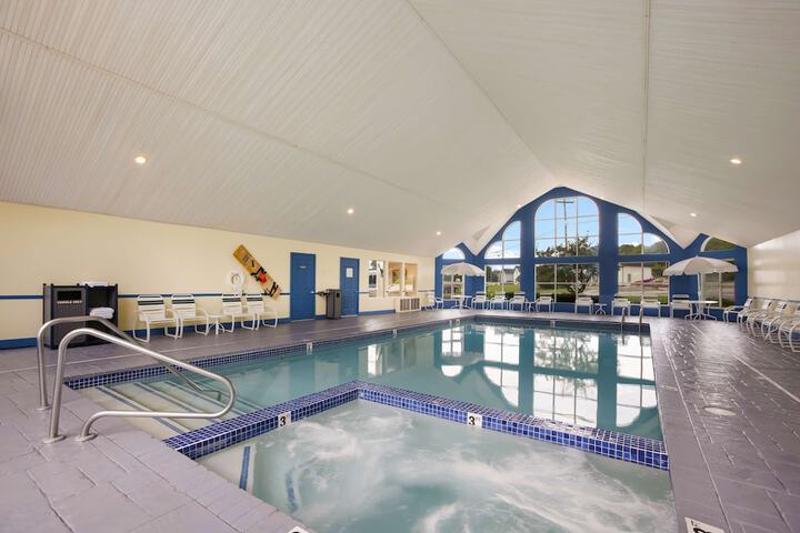 Pool 4 of 80