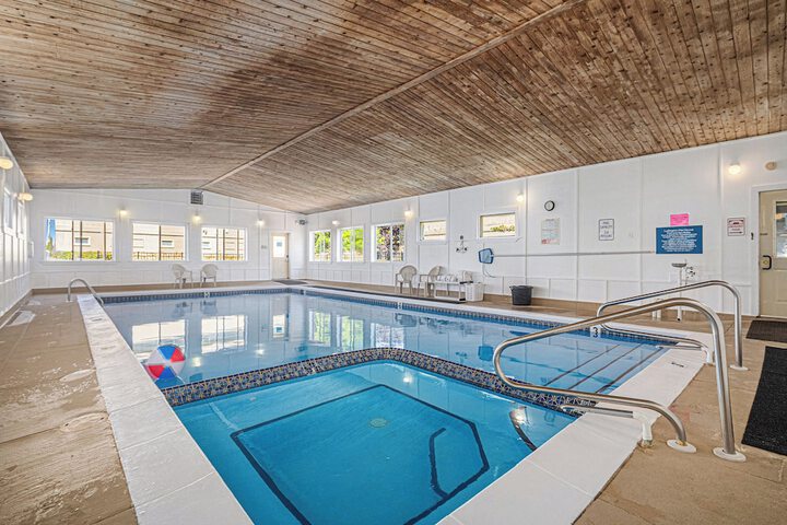 Pool 17 of 47