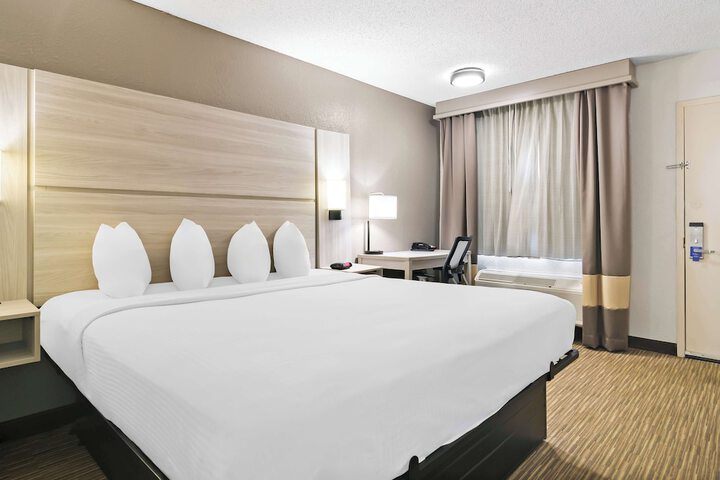 Best Western The Oasis at Joplin