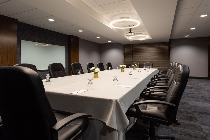 Meeting 32 of 69