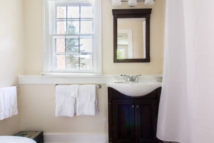 Kedron Valley Inn