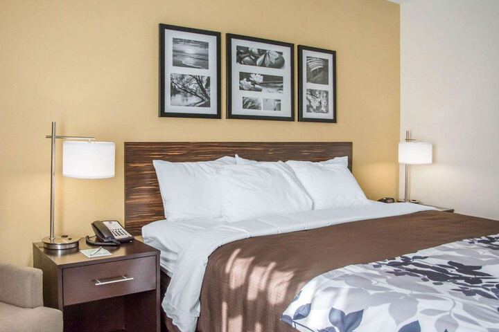 Sleep Inn & Suites Parkersburg - Mineral Wells
