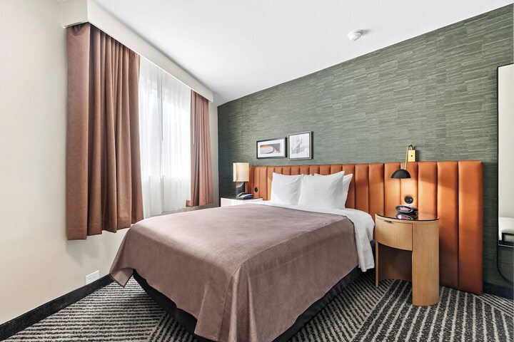 Room 20 of 26
