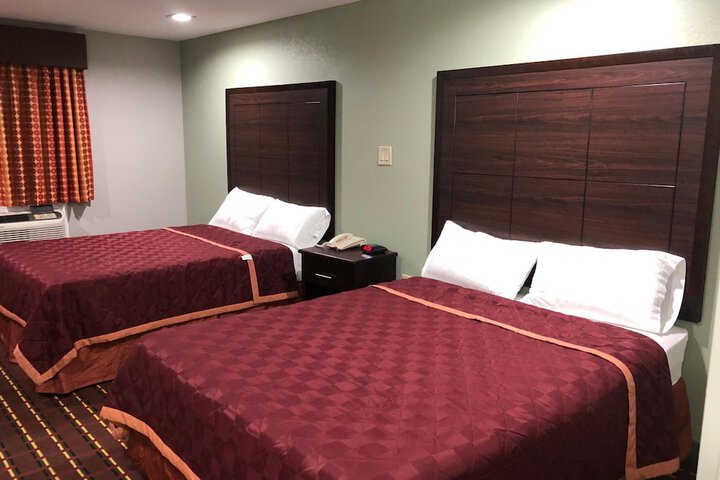 Texas Inn & Suites