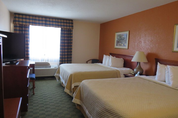 Room 16 of 26