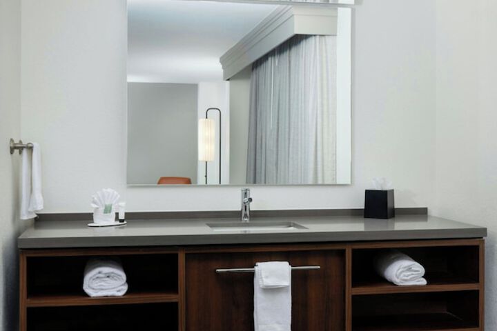 Courtyard by Marriott Wichita at Old Town
