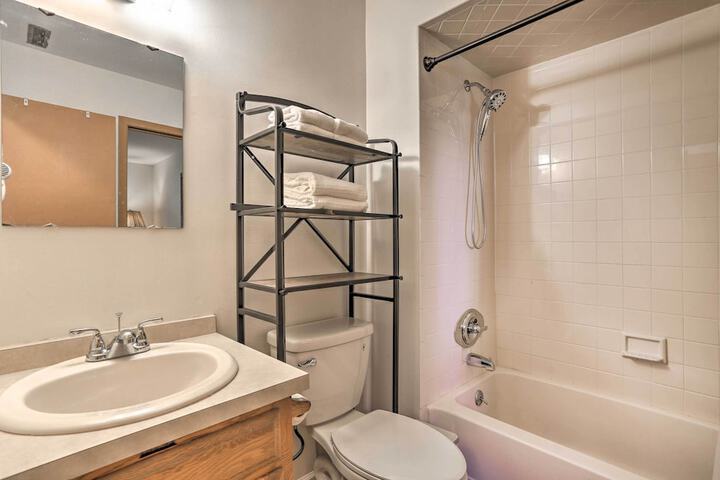 Vernon Township Condo Near Golfing + Skiing!