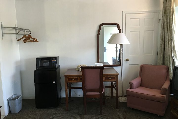 Room 26 of 111