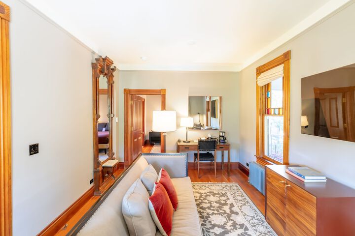 The Outlook Lodge