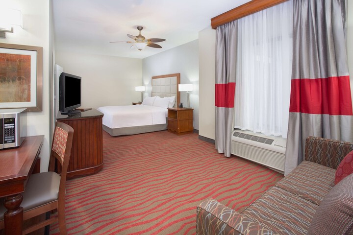 Room 11 of 24