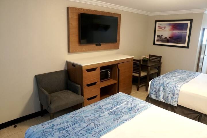 Room 34 of 55