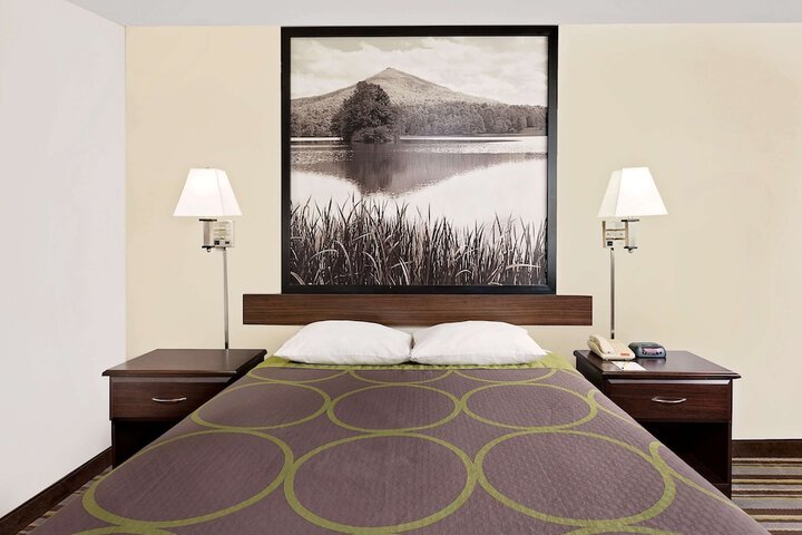 Room 16 of 20