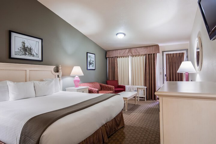 Room 20 of 37