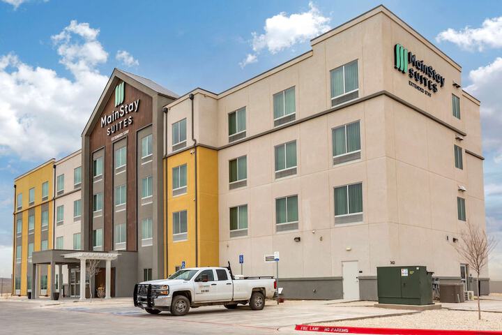 MainStay Suites Carlsbad South
