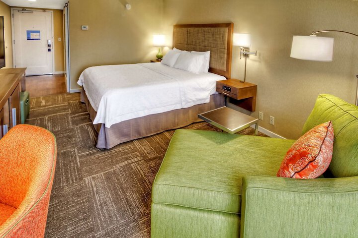 Room 28 of 42