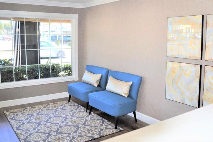 Hotel Interior 4 of 10