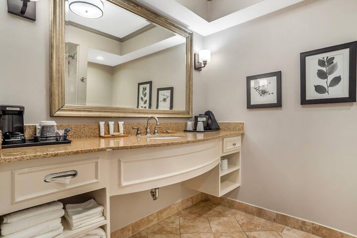 Country Inn & Suites by Radisson Metairie (New Orleans), LA