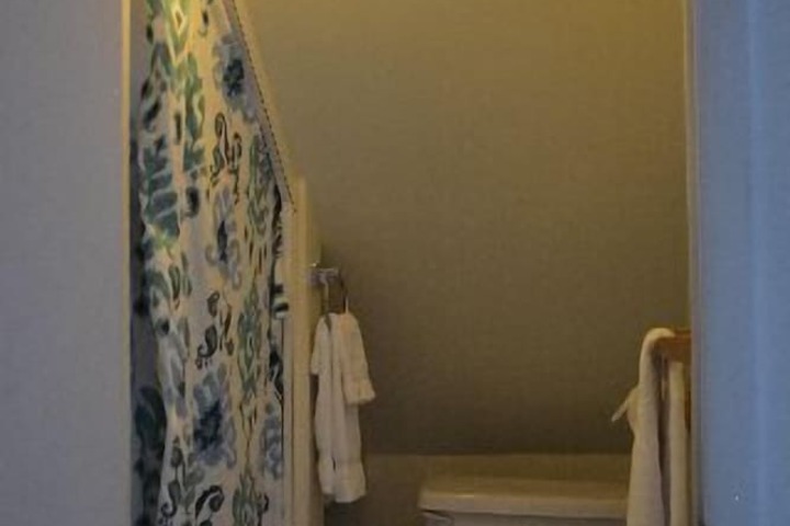 Room 31 of 50