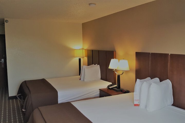 Room 16 of 23