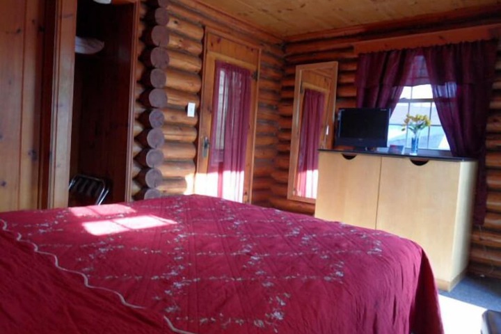 Room 60 of 98